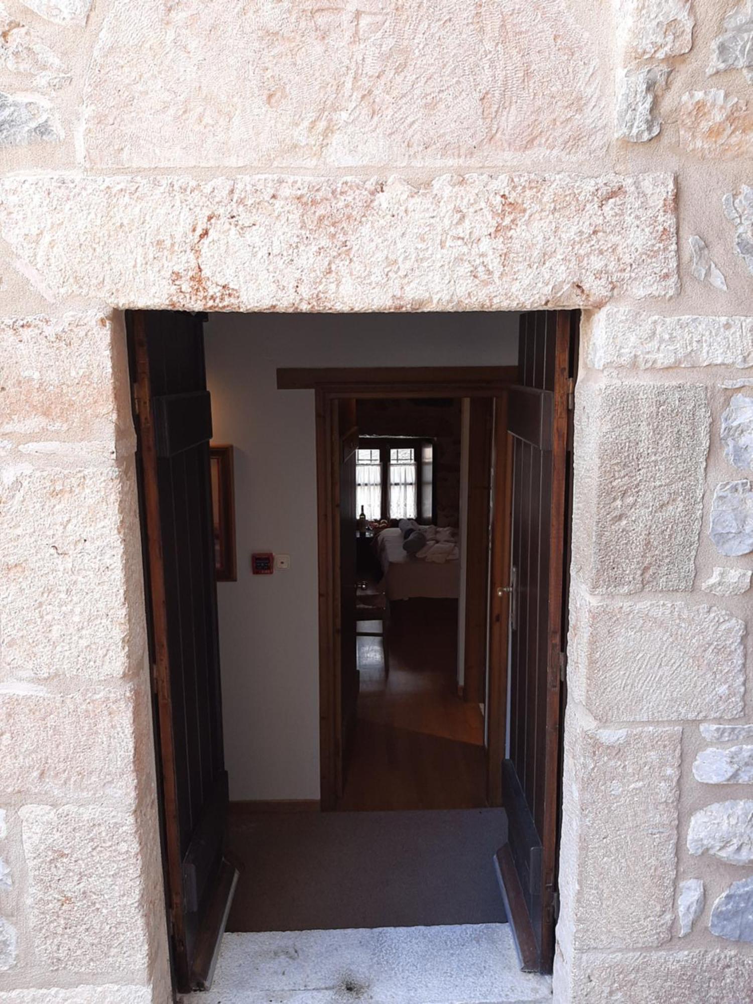 Pyrgoi Theodorakaki: O Gerolimenas Hotel Quarto foto