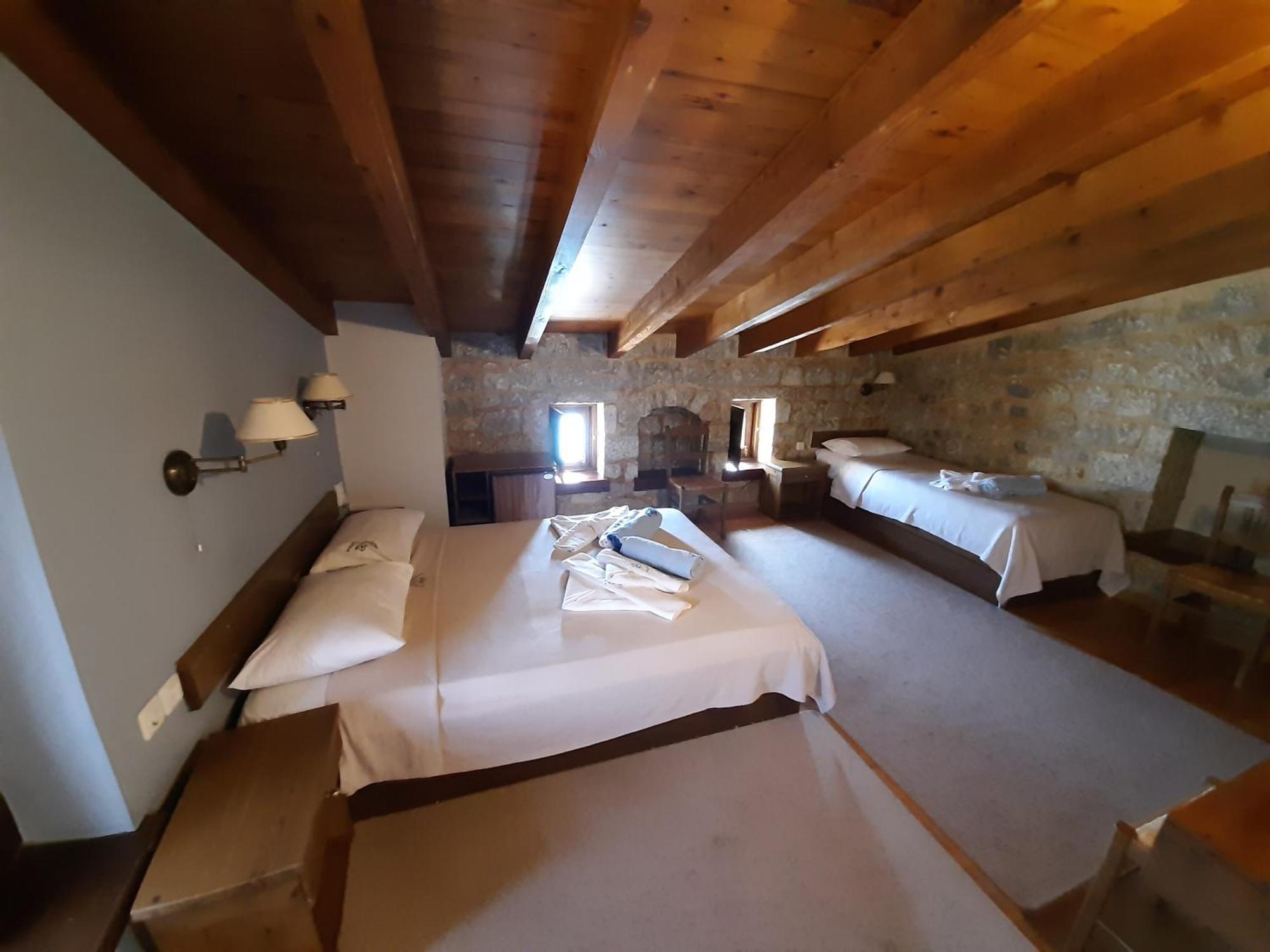 Pyrgoi Theodorakaki: O Gerolimenas Hotel Quarto foto