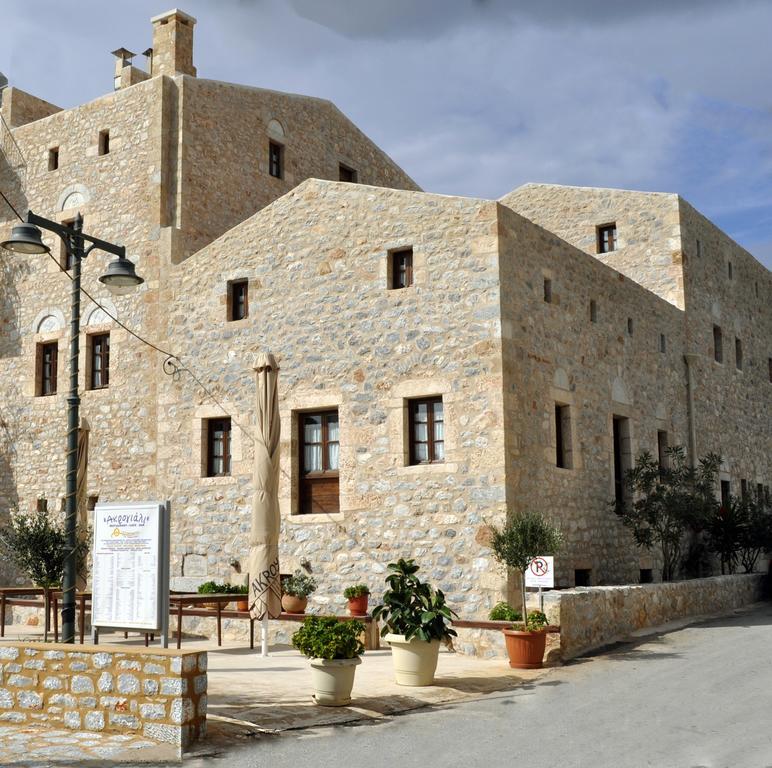 Pyrgoi Theodorakaki: O Gerolimenas Hotel Exterior foto