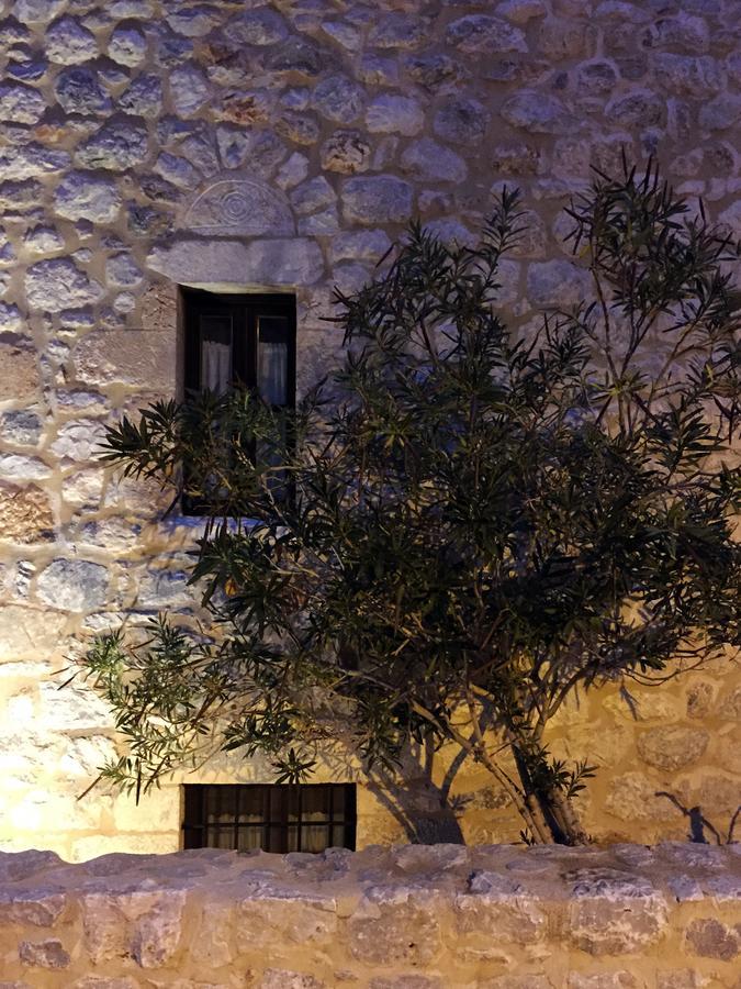 Pyrgoi Theodorakaki: O Gerolimenas Hotel Exterior foto